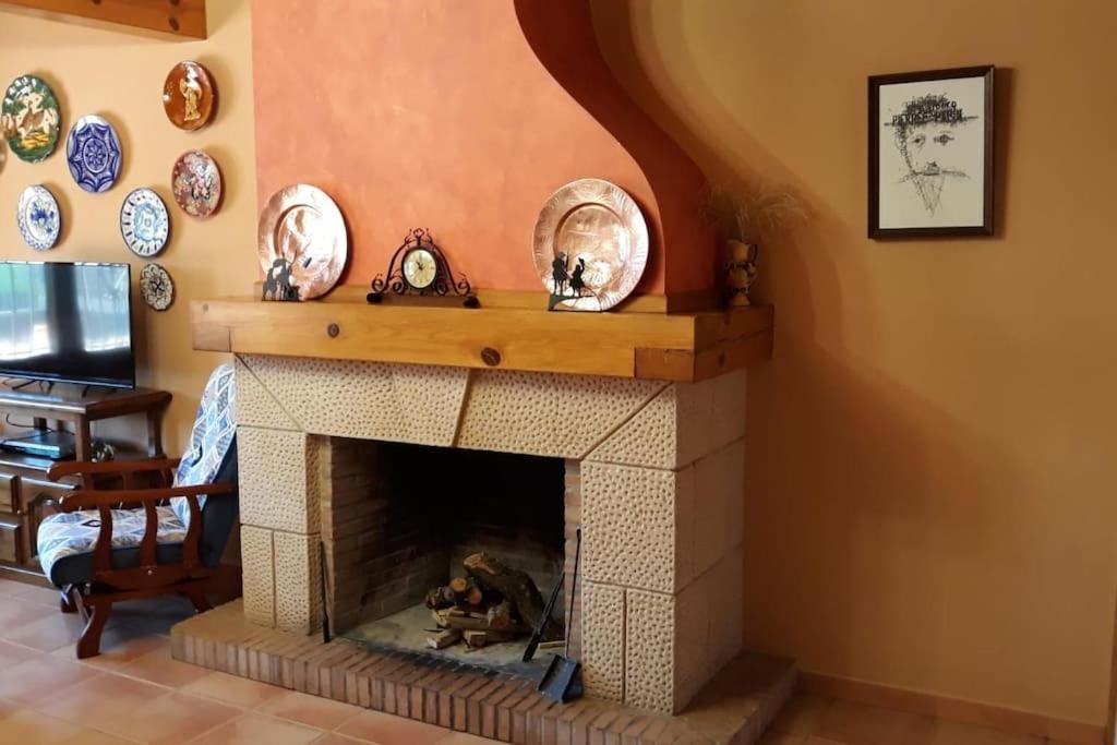 Casa Rural La Teja - Lagunas De Ruidera أوسا دي مونتيل المظهر الخارجي الصورة